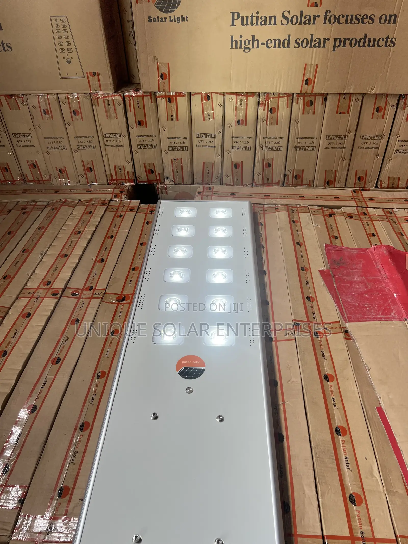 All in One Solar Street Light Available
