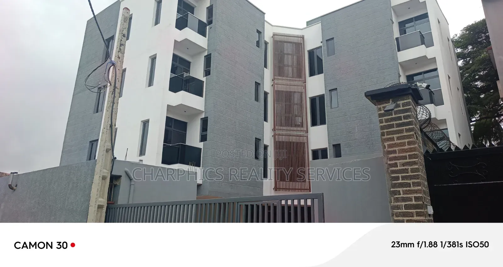 3bdrm Apartment in Ikeja GRA for sale