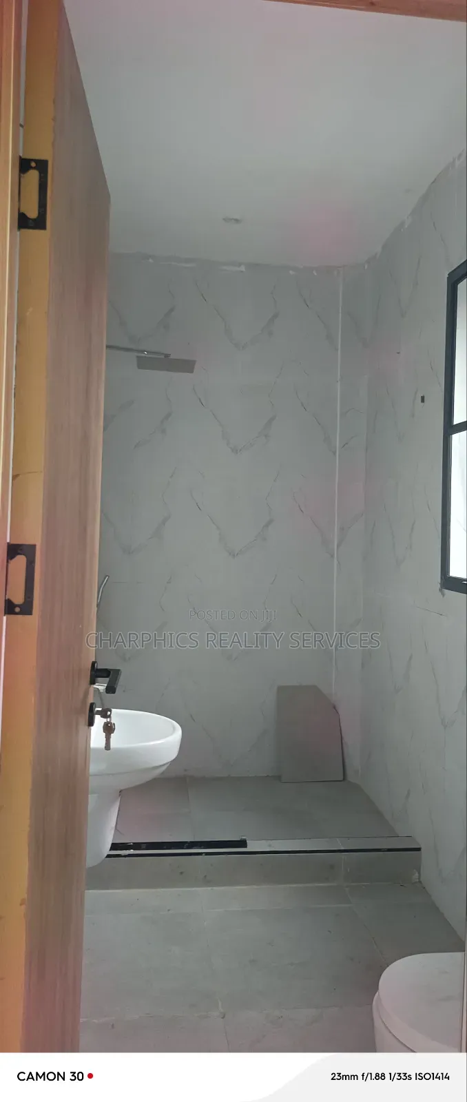 3bdrm Apartment in Ikeja GRA for sale