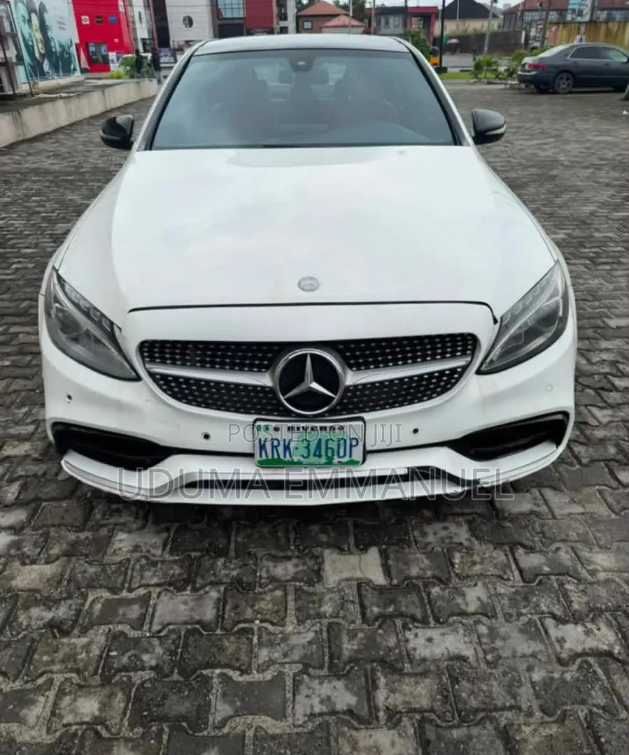 Mercedes-Benz C400 2016 White