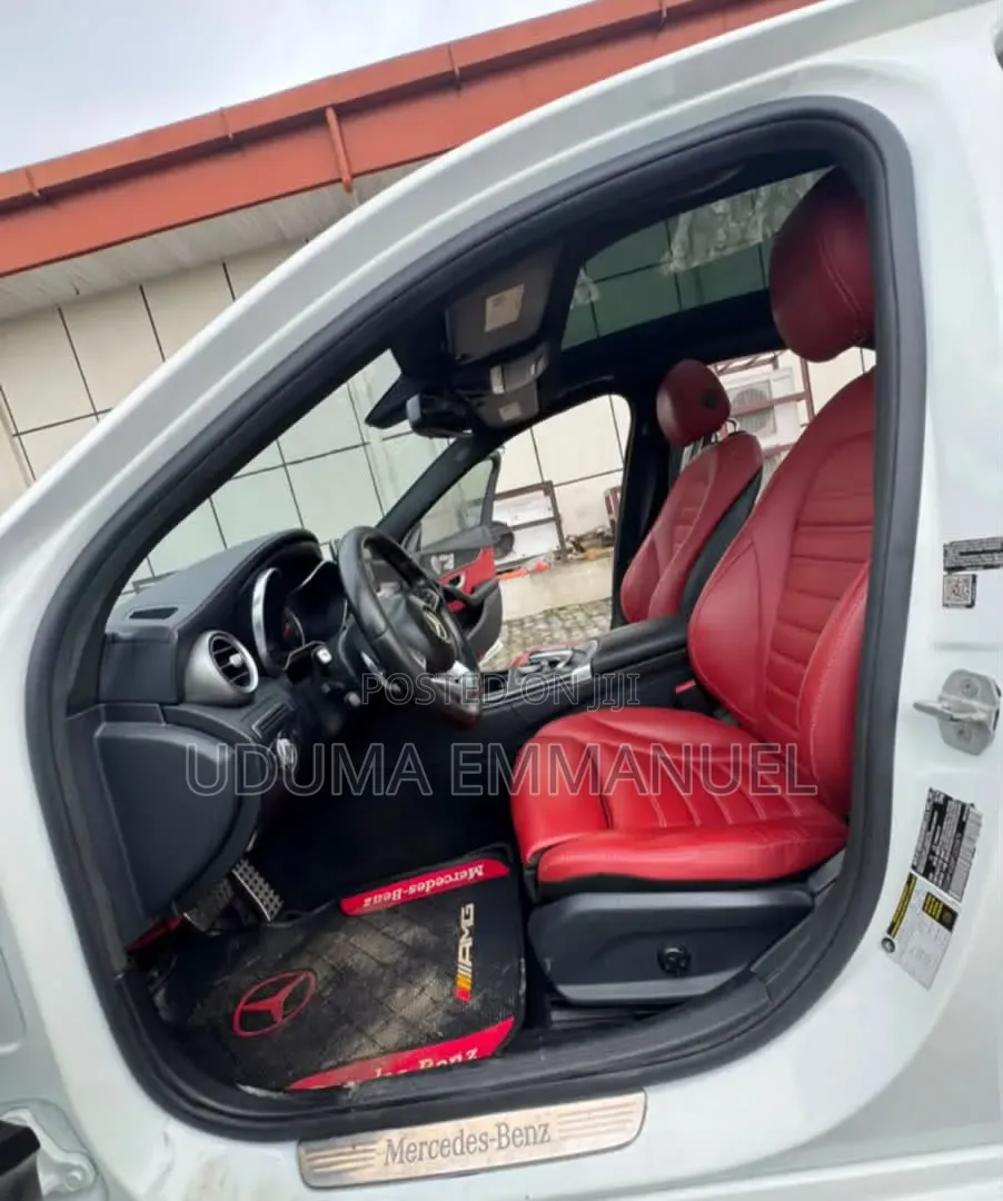 Mercedes-Benz C400 2016 White