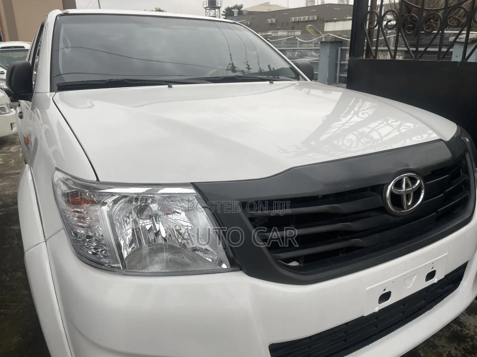 Toyota Hilux 3.0 D-4D 4x4 2013 White