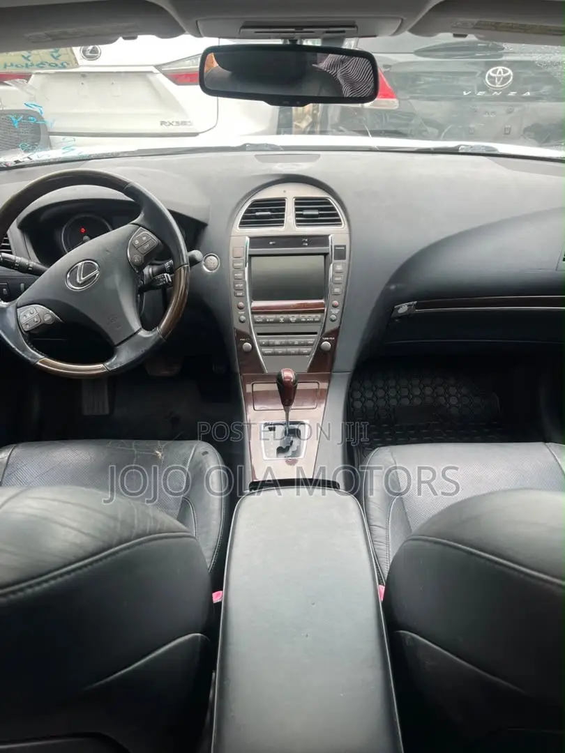 Lexus ES 350 2012 White