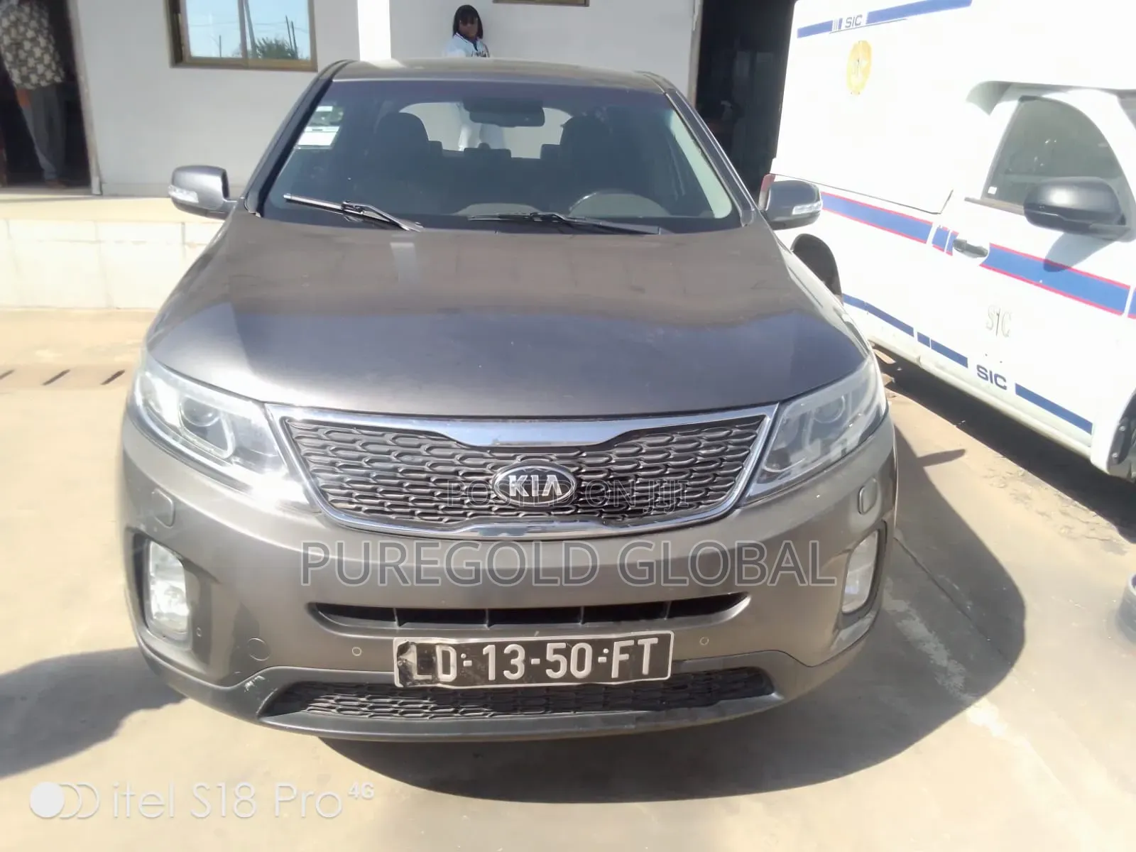 2014 Model Sorento Front Grille