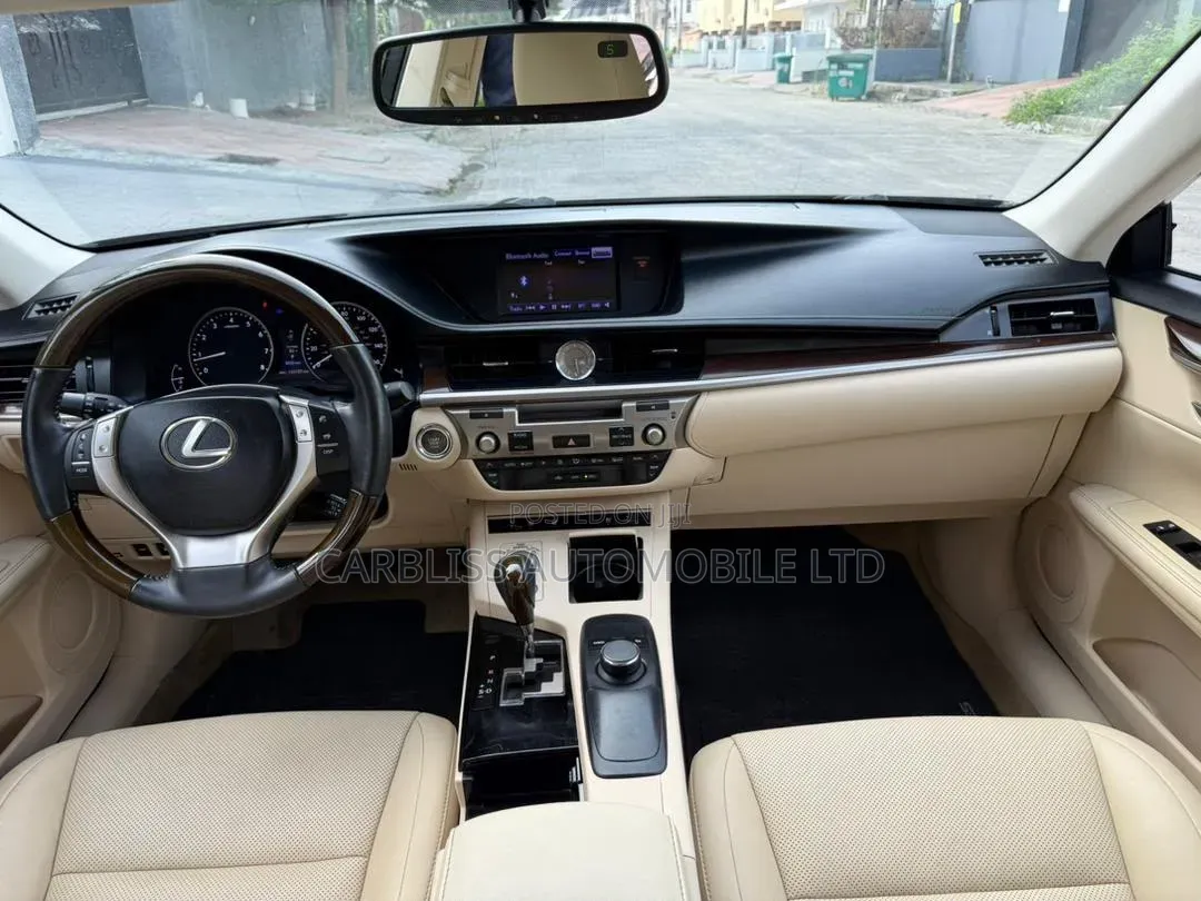 Lexus ES 350 FWD 2014 Gray