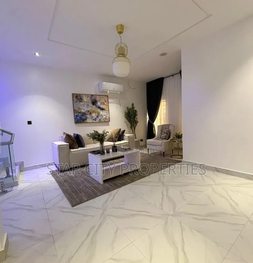 Furnished 4bdrm House in Ogudu Gra for sale
