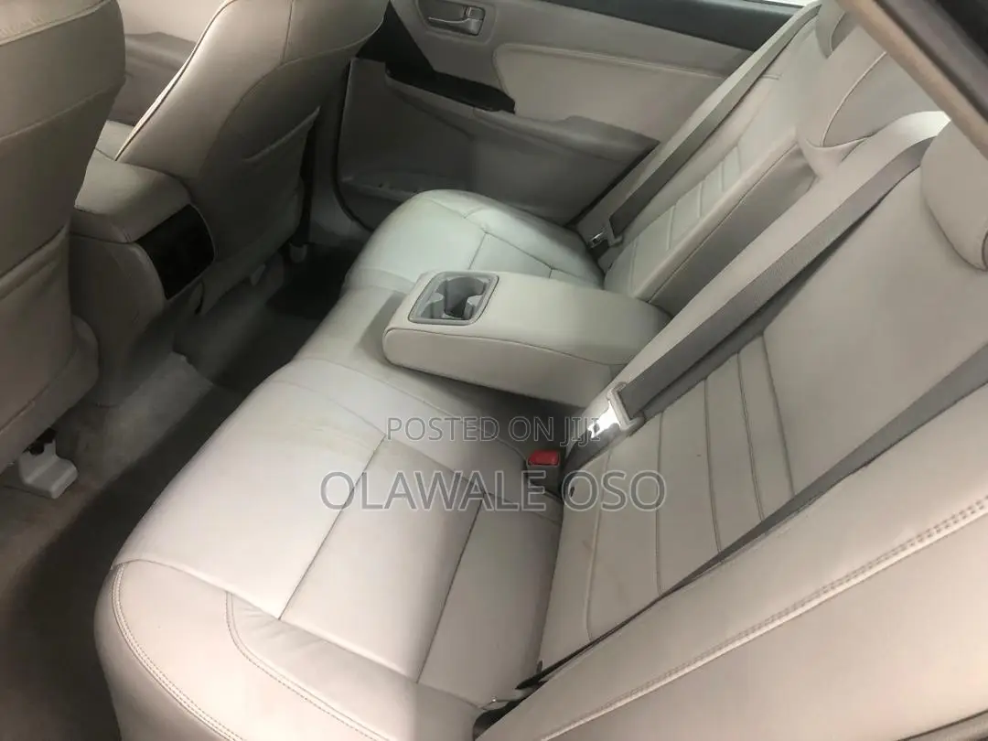 Toyota Camry XLE 4dr Sedan (2.5L 4cyl 6A) 2017 Black