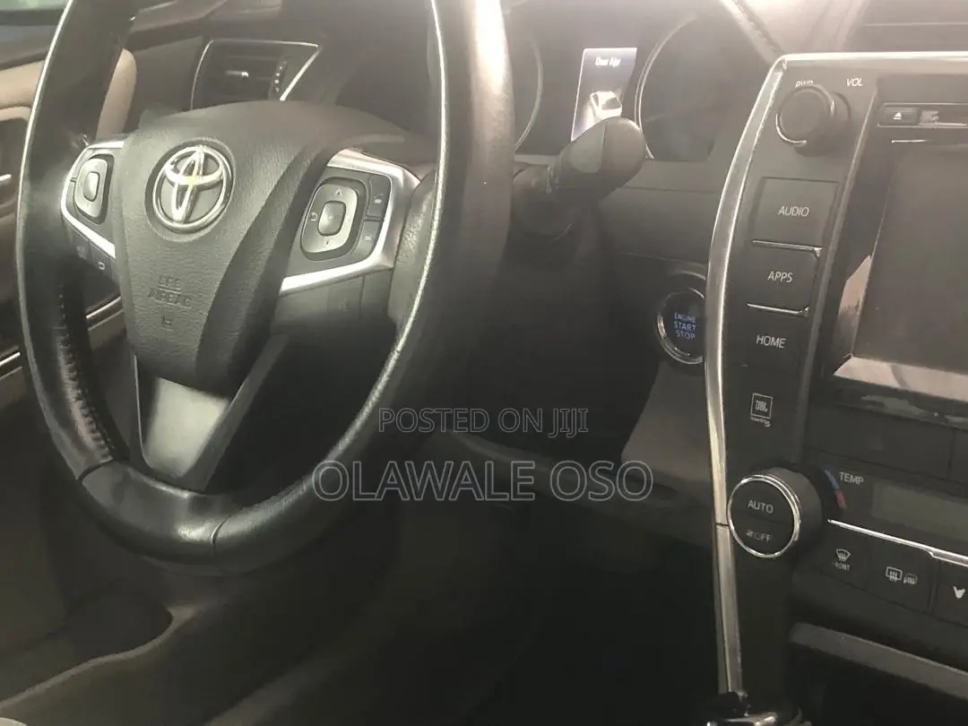 Toyota Camry XLE 4dr Sedan (2.5L 4cyl 6A) 2017 Black