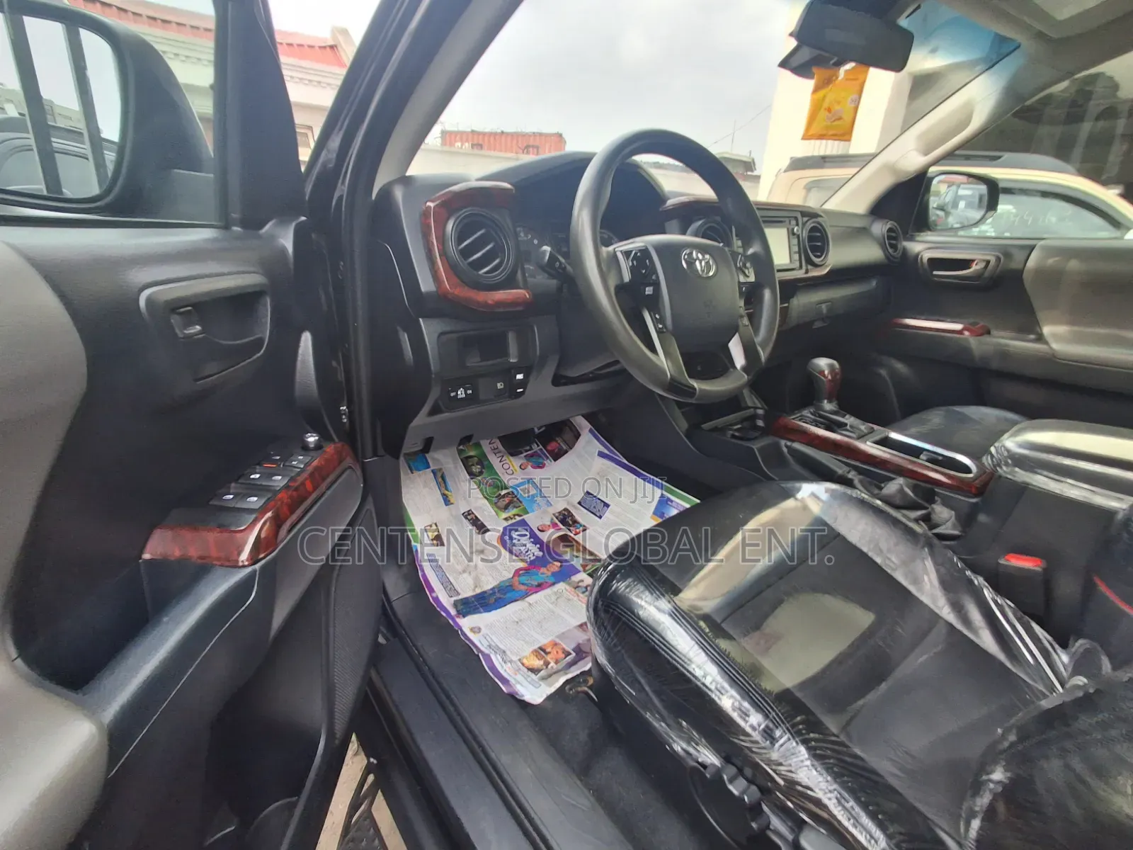 Toyota Hilux 2018 Black