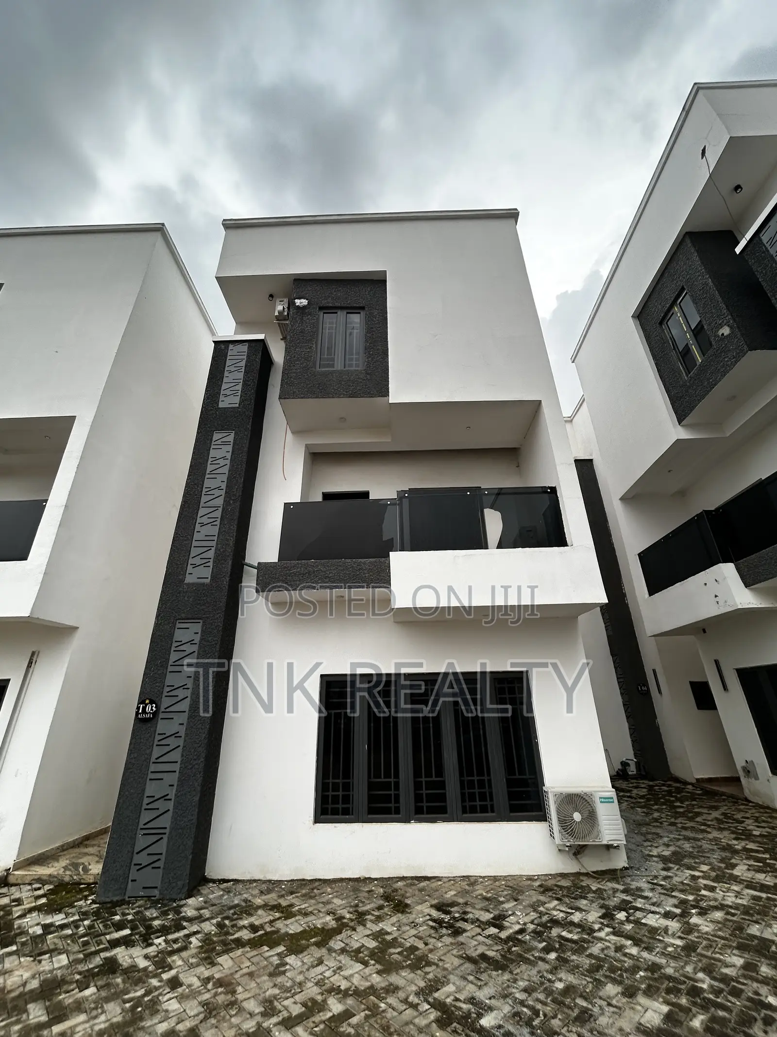 Furnished 4bdrm Townhouse / Terrace in Mabushi for rent