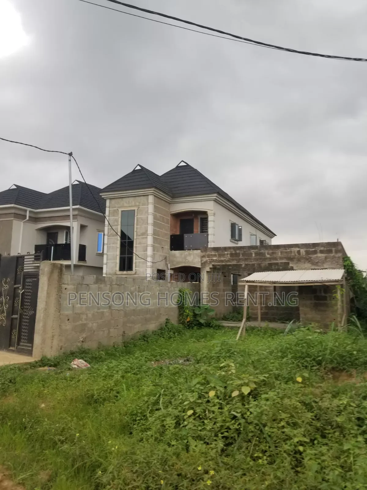 2bdrm Duplex in Makogi Estate, Lekki Expressway for sale