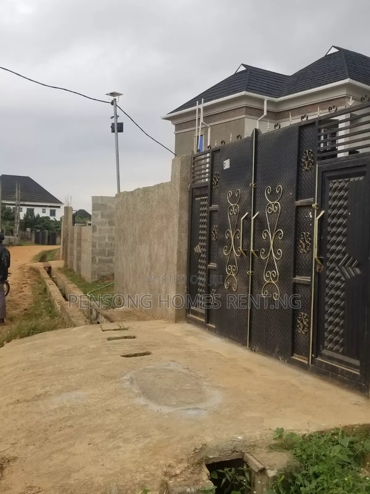 2bdrm Duplex in Makogi Estate, Lekki Expressway for sale