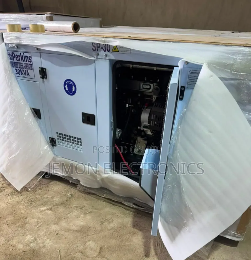 Powerful 30KVA Perkins Soundproof Diesel Generator