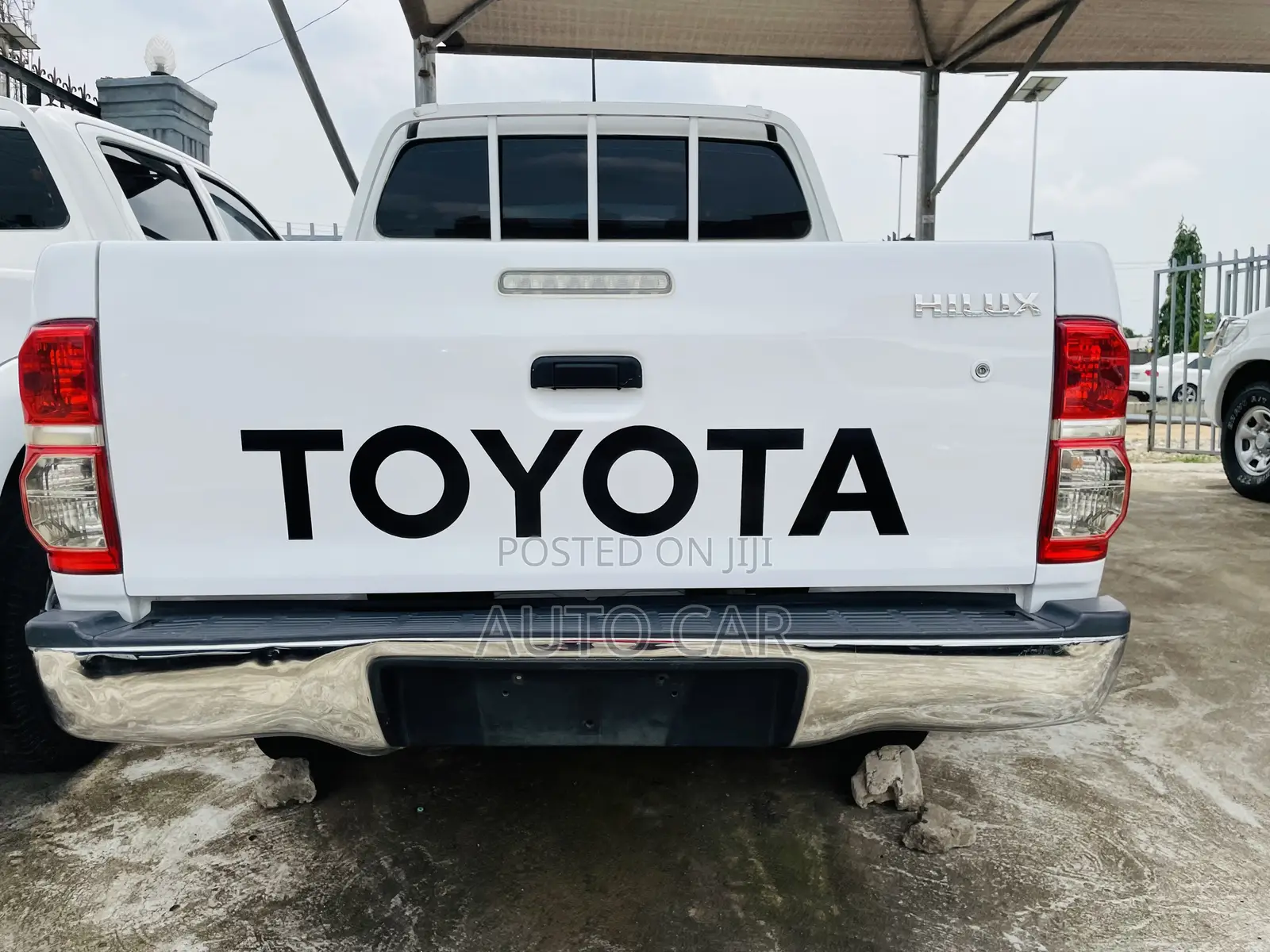 Toyota Hilux 3.0 D-4D 4x4 2015 White