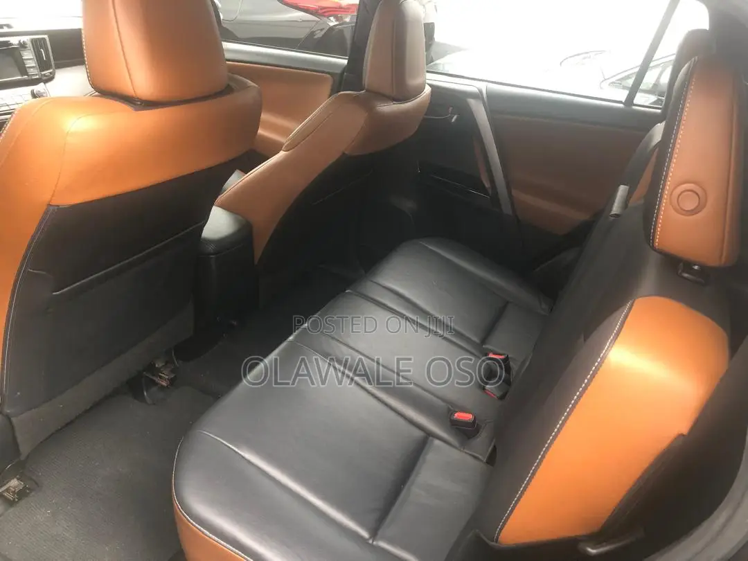 Toyota RAV4 Limited AWD (2.5L 4cyl 6A) 2016 Black
