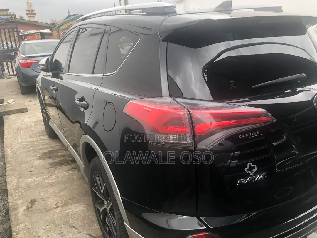 Toyota RAV4 Limited AWD (2.5L 4cyl 6A) 2016 Black