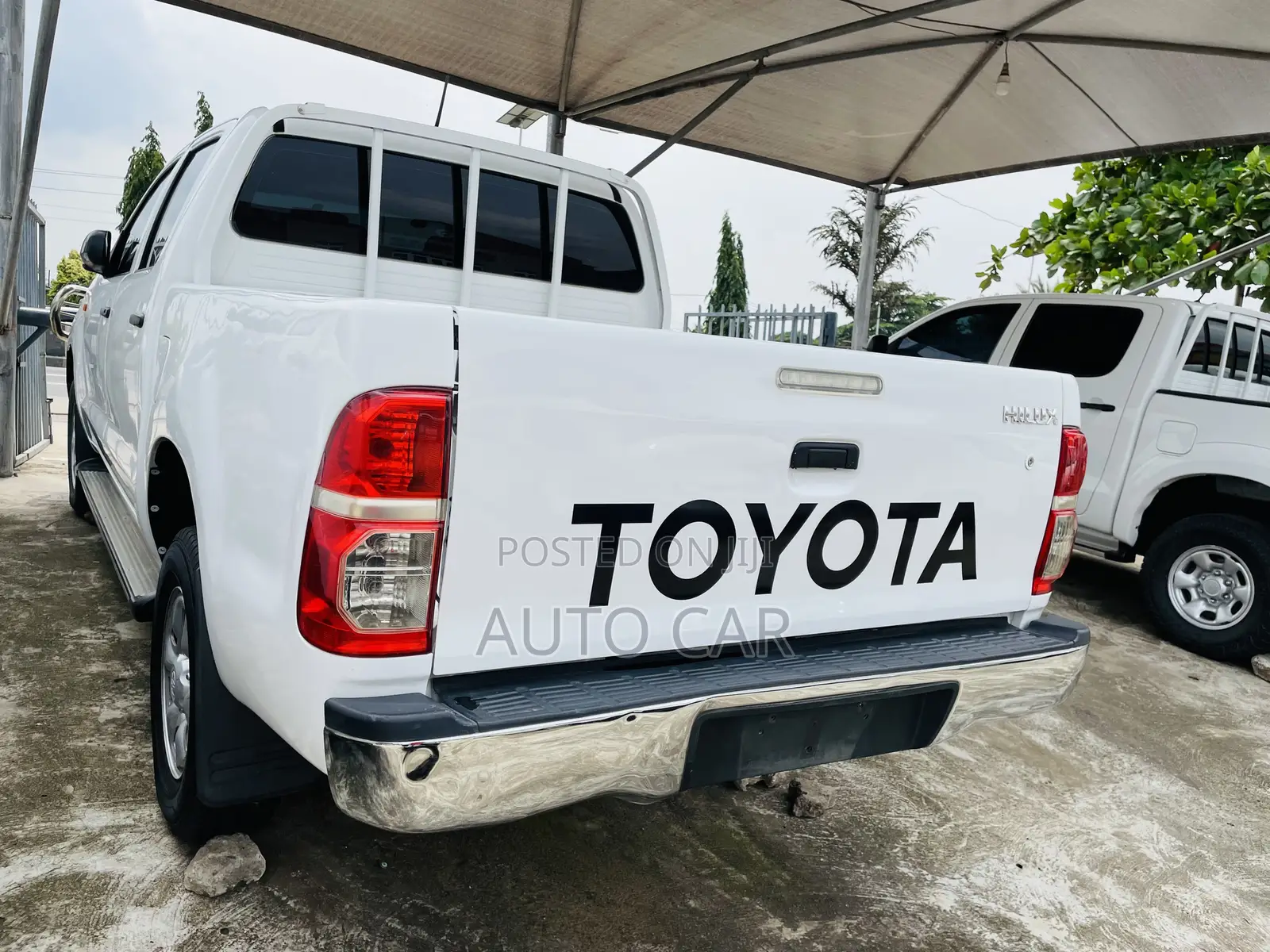 Toyota Hilux 3.0 D-4D 4x4 2015 White