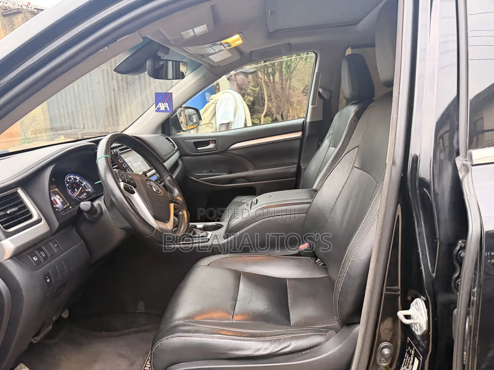 Toyota Highlander XLE 4x4 V6 (3.5L 6cyl 8A) 2017 Black