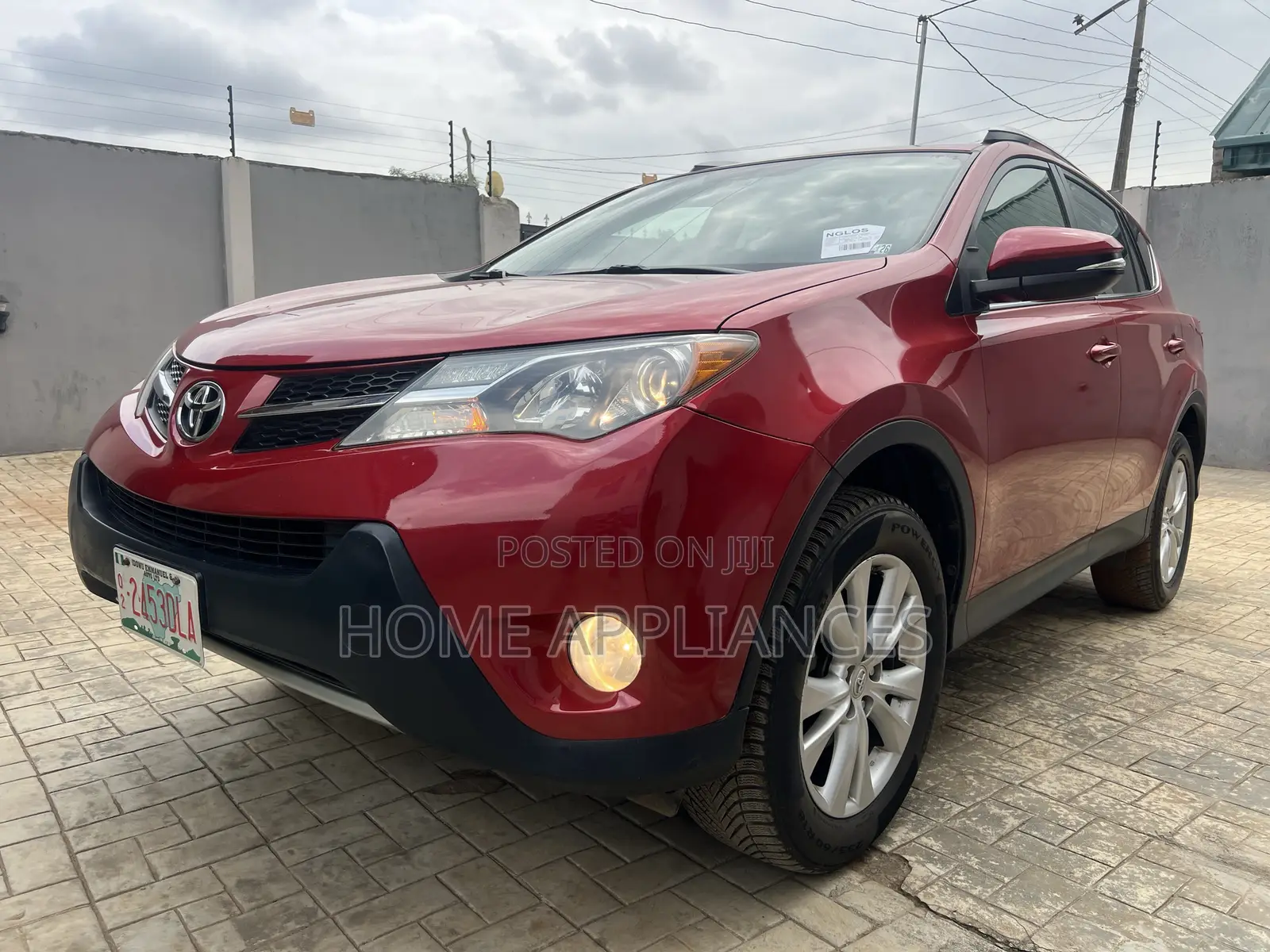 Toyota RAV4 Limited 4dr SUV AWD (2.5L 4cyl 6A) 2015 Red