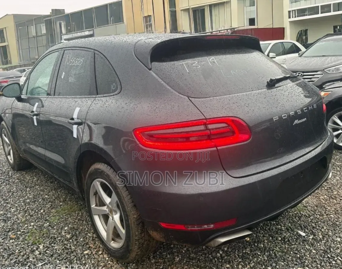 Porsche Macan Sport Edition 2018 Black