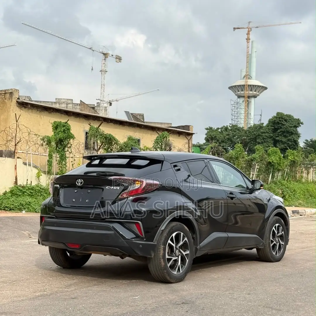 Toyota C-HR 2018 Black