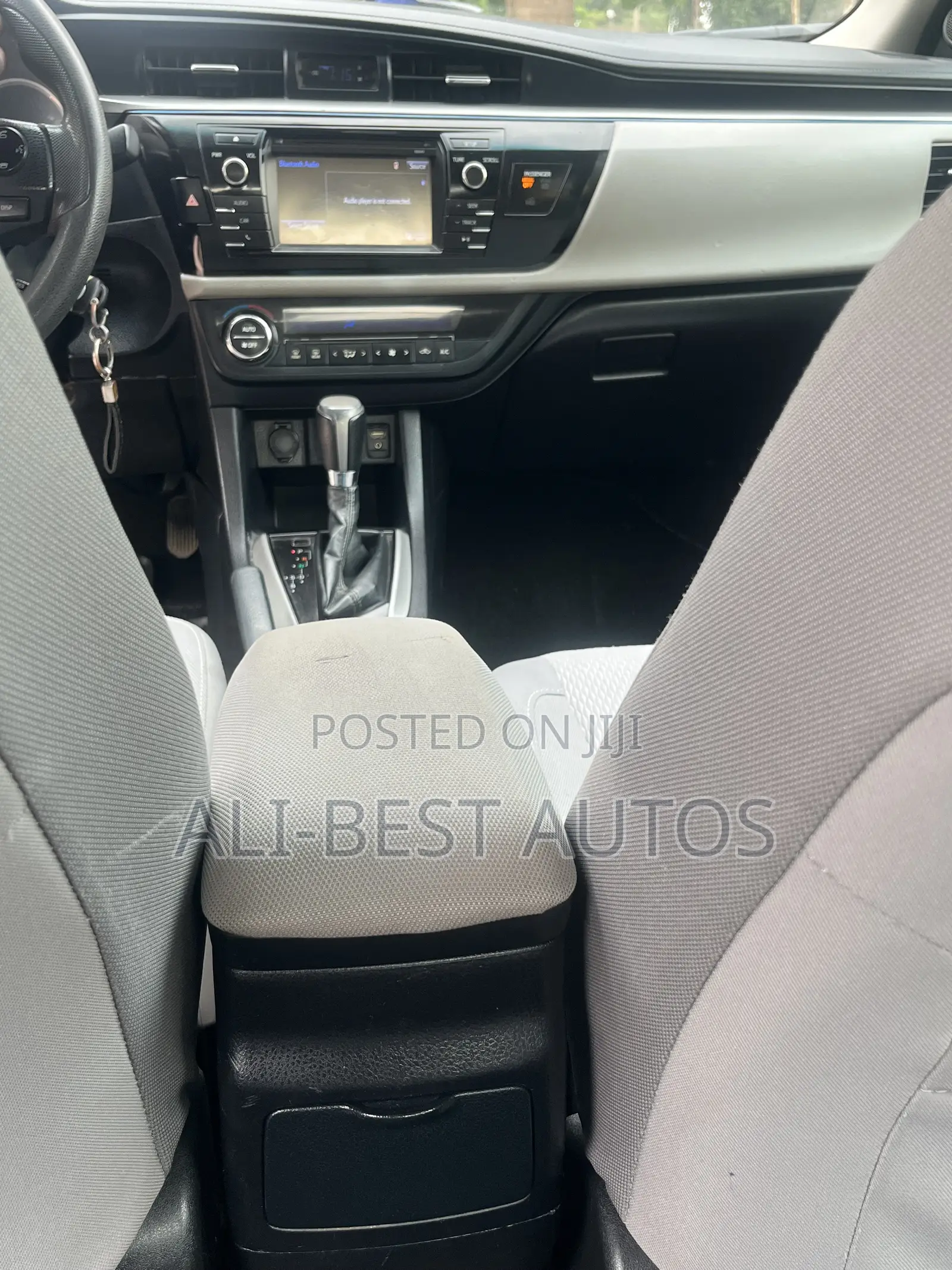 Toyota Corolla 2015 Silver