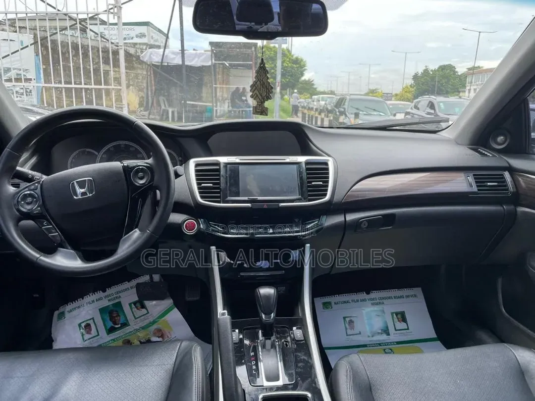 Honda Accord 2016 Gray