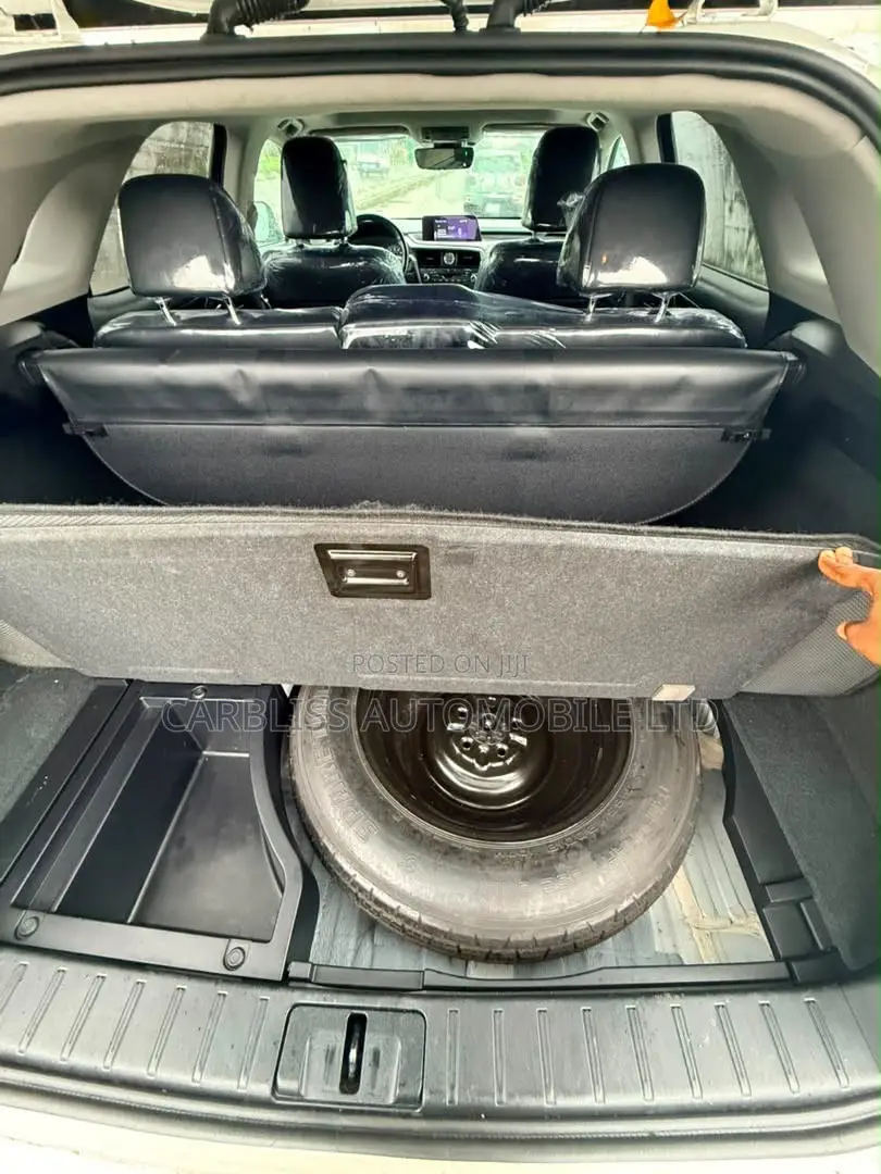 Lexus RX 350L Luxury AWD 2019 Off white