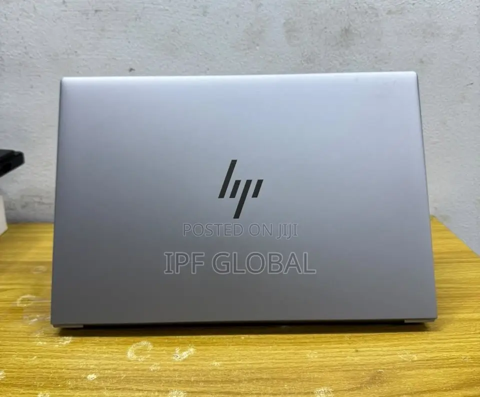 Laptop HP ZBook Studio 64GB Intel Core Ultra 7 SSD 4T
