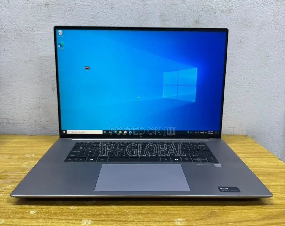 Laptop HP ZBook Studio 64GB Intel Core Ultra 7 SSD 4T