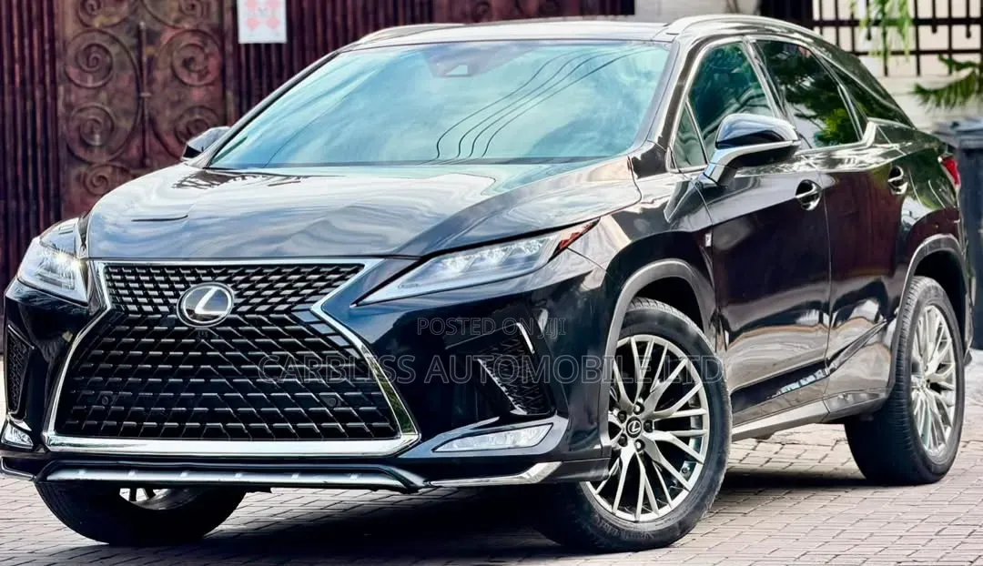 Lexus RX 2021 Pearl