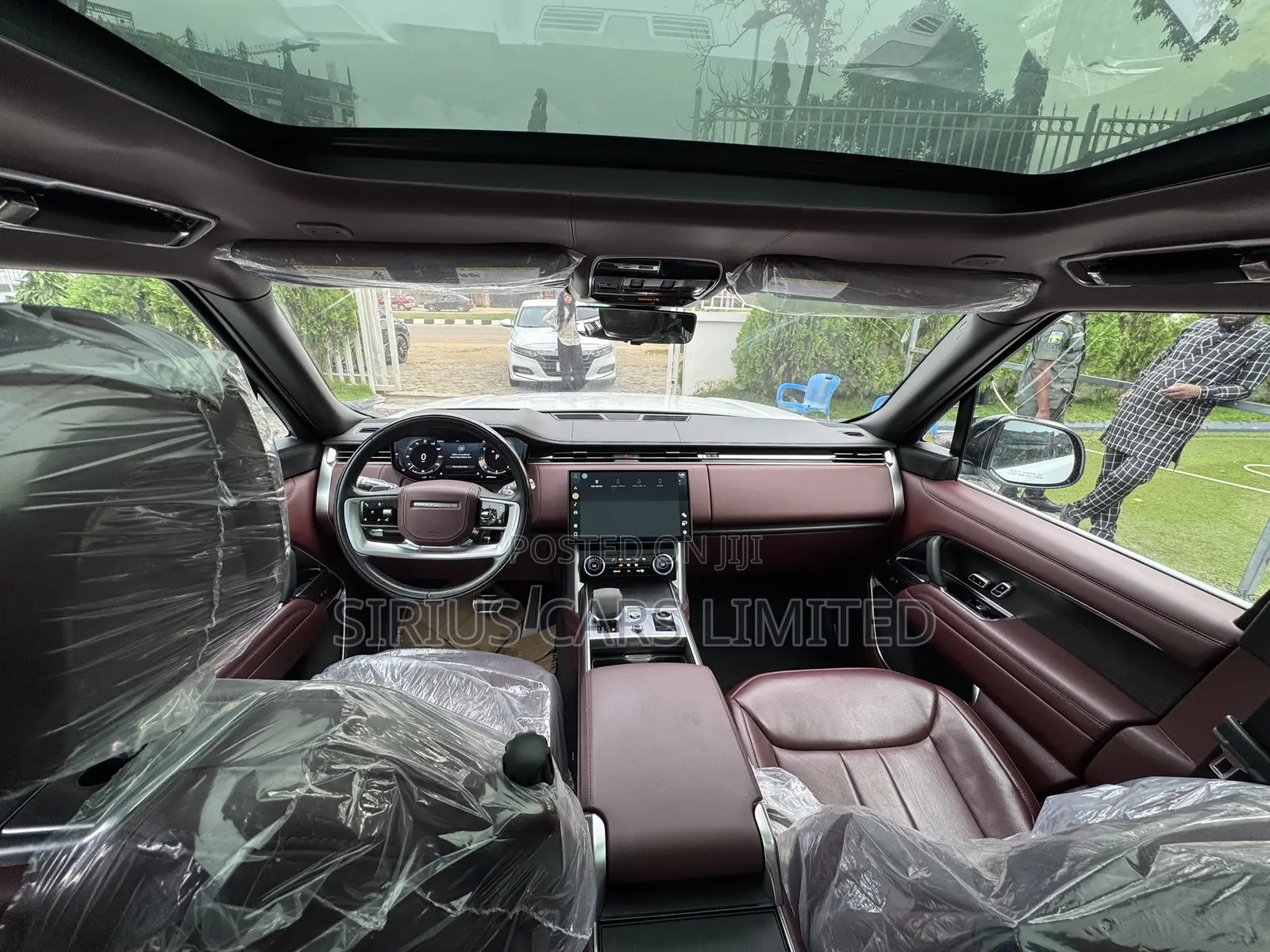 Land Rover Range Rover Autobiography P530 2023 White