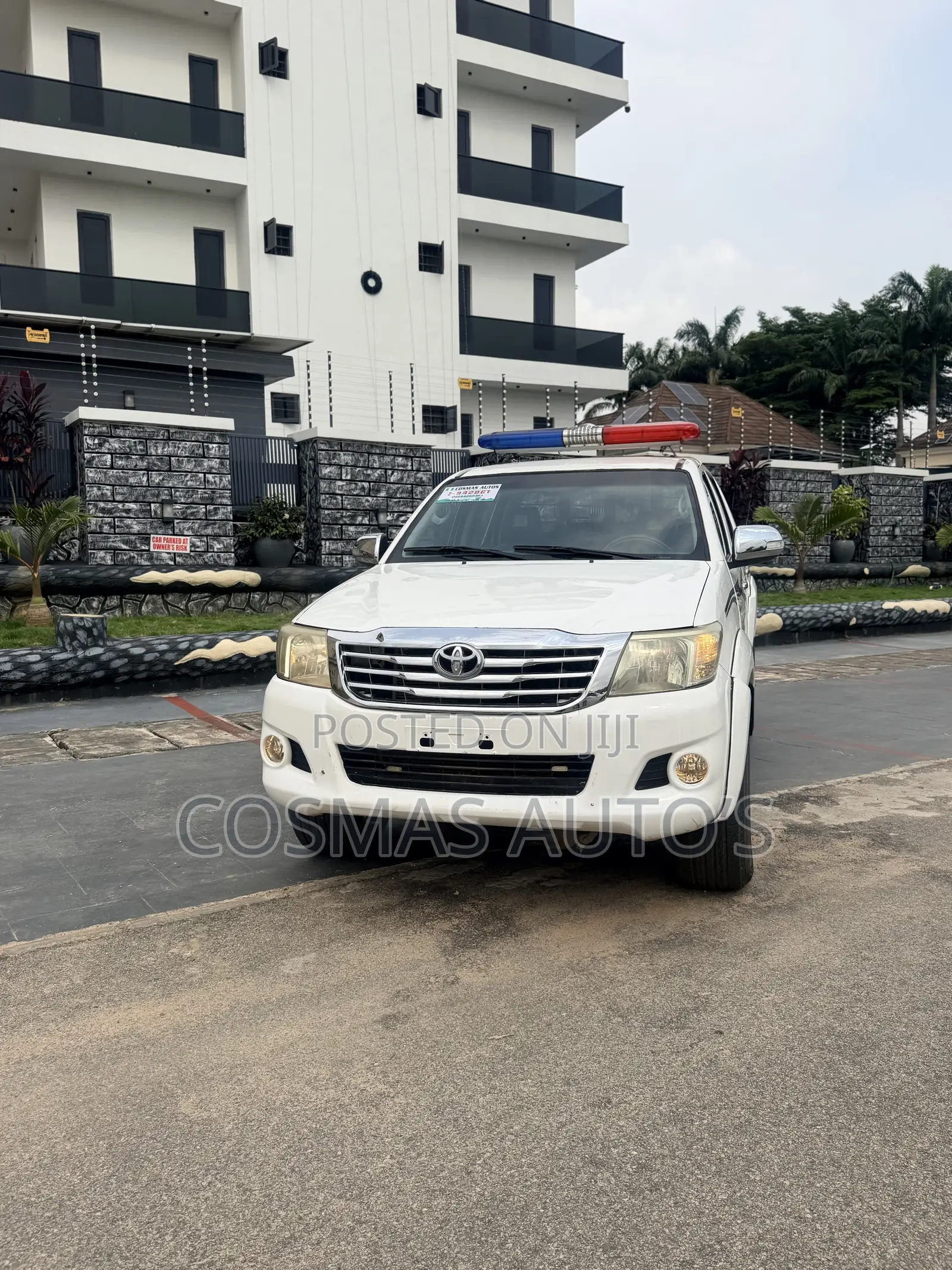 Toyota Hilux 3.0 D-4D 4x4 2013 Off white