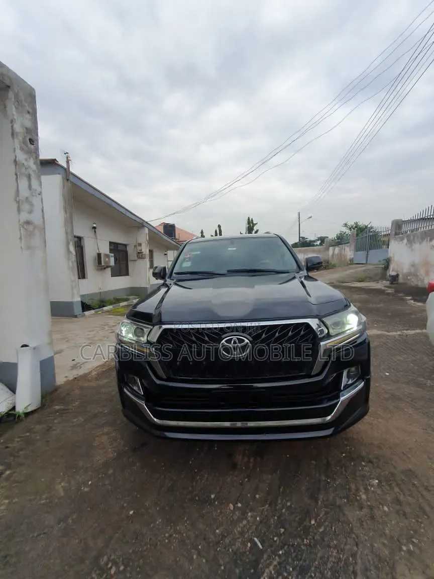 Toyota Land Cruiser 2015 Black