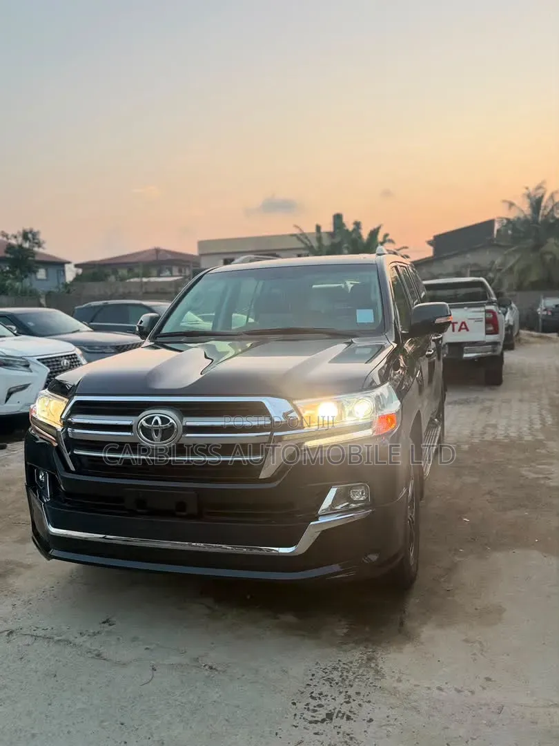 Toyota Land Cruiser 2020 Matt Black