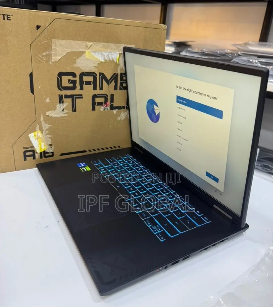 New Laptop Gigabyte 32GB Intel Core i7 SSD 1T