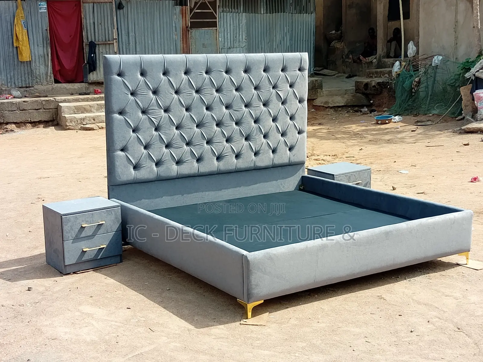 BDF25 King Size 6x6ft Full Padded Bed Frame + 2 Side Drawers