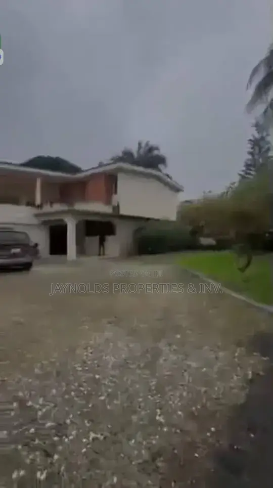 8bdrm Mansion in Victoria Island Extension for sale