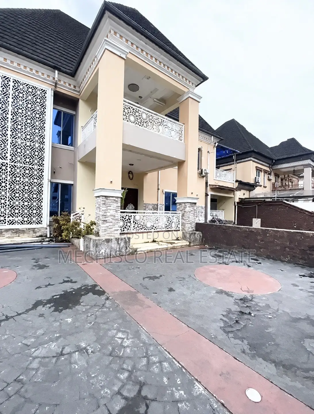 3bdrm Duplex in Harmony Estate, Eliozu for sale