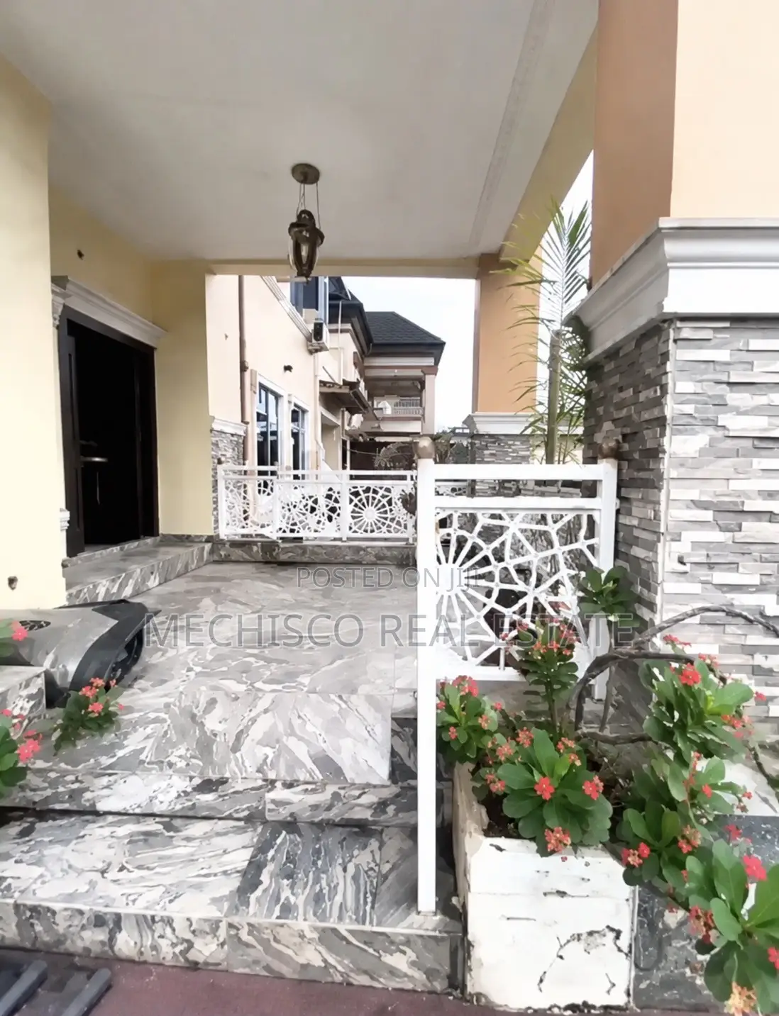 3bdrm Duplex in Harmony Estate, Eliozu for sale