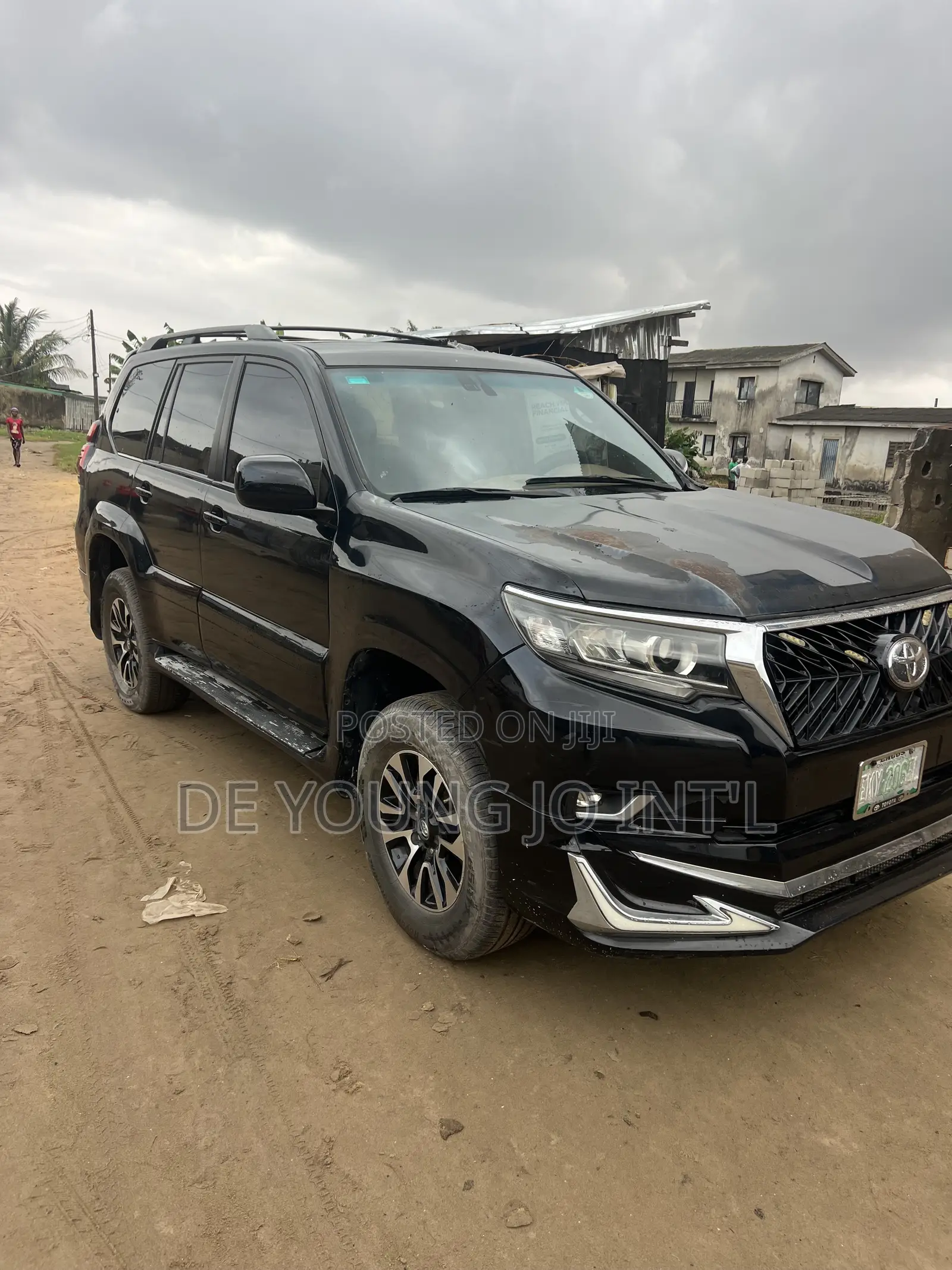 Toyota Land Cruiser Prado 2024 Black