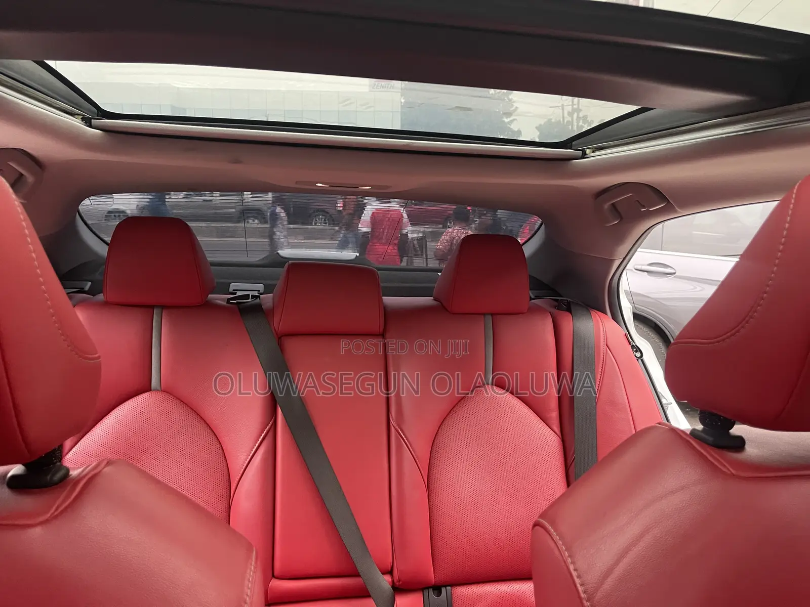 Toyota Camry XSE (2.5L 4cyl 8A) 2019 White