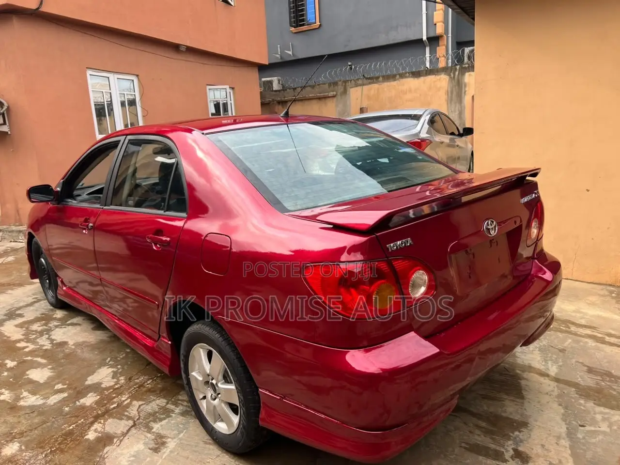Toyota Corolla 2004 Red