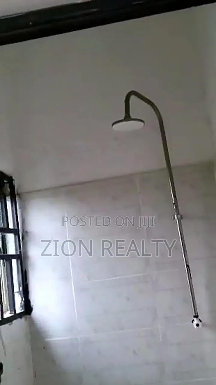 2bdrm Apartment in New Road, Ibeju for rent