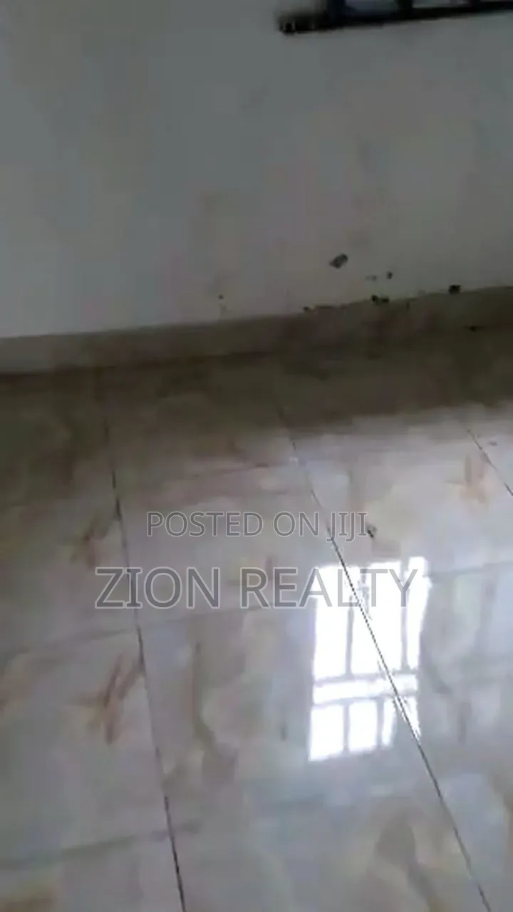 2bdrm Apartment in New Road, Ibeju for rent