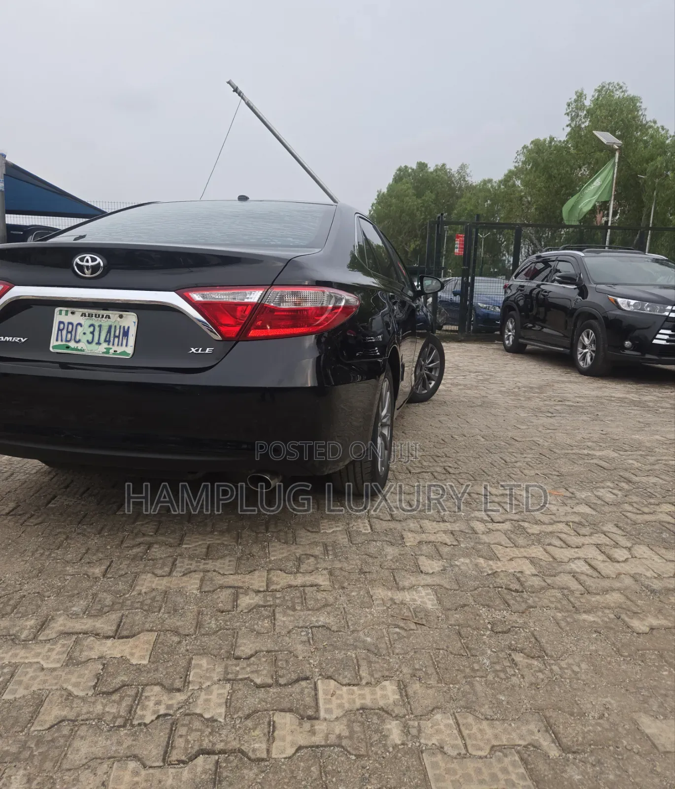 Toyota Camry 2017 Black