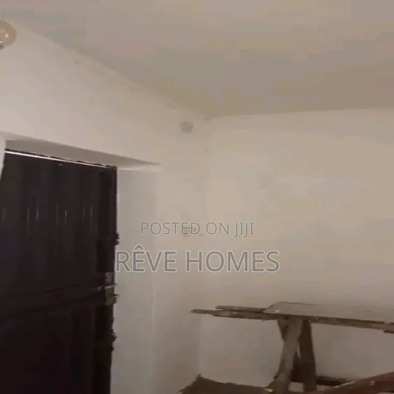2bdrm Block of Flats in Ifako-Gbagada for rent