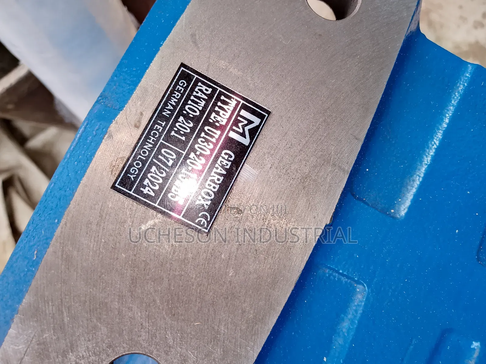 Worm Gearbox Rv130 Ratio 20-1 Motor Flame 132B5