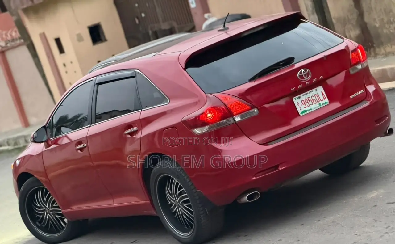 Toyota Venza 2013 Red
