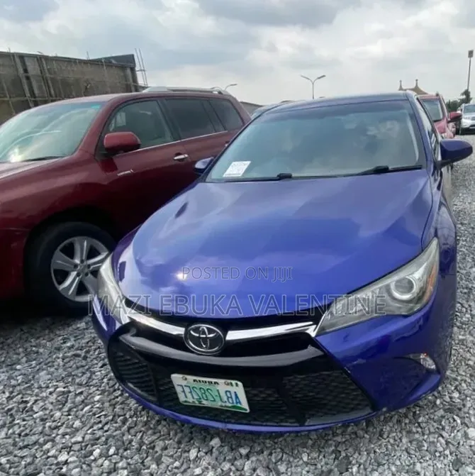 Toyota Camry 2016 Purple
